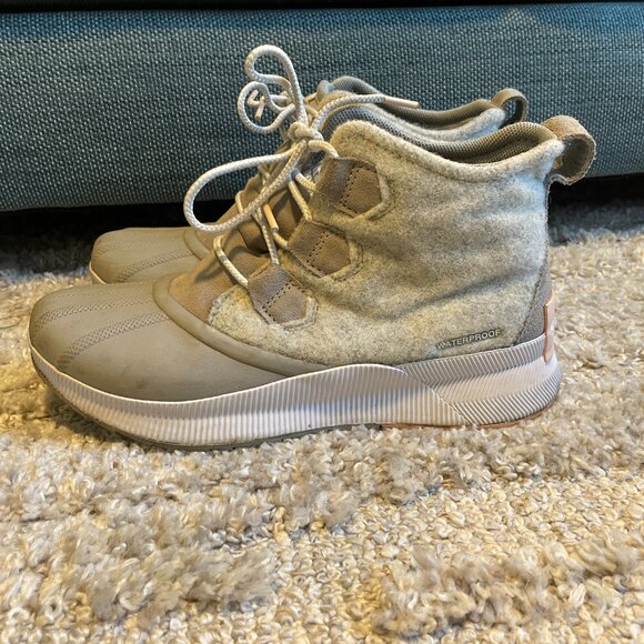 Sorel Out and About - Picture 5 of 5